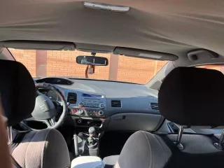 Легковой автомобиль, марка: Honda Civic, год изготовления: 2008, цвет: серый металл, VIN: NLAFD75308W073480, мощность двигателя: 140 л. с., рабочий объем двигателя: 1799 куб. см, кузов №: NLAFD75308W073480
