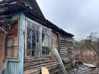 Доля жилого дома 67,7 м² в Ленинградской области. ½ доли в праве общей долевой собственности на жилой дом, кадастровый номер 47:25:0106012:61, площадью 67,7 кв. м, расположенный по адресу: Ленинградская область, Гатчинский район, г. Гатчина, ул. Новопролетарская, д.1 с земельным участком площадью…