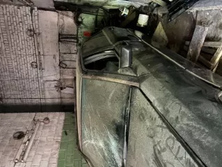 Недвижимое и движимое имущество - здание, назначение: нежилое (гостиница), кад номер: 50:60:0020103:58; здание, назначение: нежилое (проходная), кад номер: 50:60:0020103:55; помещение, назначение: нежилое (теплица), кад номер: 50:60:0020103:92; сооружение, назначение: нежилое (благоустройство с…