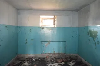 Продается земельный участок общей площадью 4 332 кв. м, с кадастровым номером 11:16:1201003:29, РНФИ П11110002030, с расположенным на нем зданием ОМВД отделение №3 общей площадью 4 927,2 кв.м, с кадастровым номером 11:16:1201003:1295, РНФИ П12110003338, расположенных по адресу: Республика Коми, г…