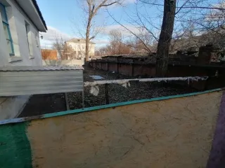 Имущественный комплекс: здание детского сада, назначение нежилое, кадастровый номер 61:52:0030003:894, площадью 892,6 кв.м, этажность 2, литер А, год ввода в эксплуатацию 1937; тепловая сеть протяженностью 9 п.м, литер 3-Л, год ввода в эксплуатацию 1937; водопроводная сеть протяженностью 34 п.м…