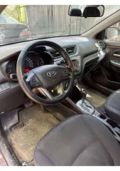Kia Rio, 2014 года, 107 лс, 167043 км, АКПП, VIN Z94CB41ABFR239431, цвет коричневый, имущество обременено залогом ООО МФК «ПСБ Финанс».