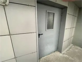 Нежилые помещения (кладовые) по адресу: Санкт-Петербург, Московское ш., д. 26, корп. 2, стр. 1: №76-Н, кадастровый номер 78:14:0007685:5613, площадь 11 кв.м; №77-Н, кадастровый номер 78:14:0007685:5614, площадь 10,5 кв.м; №78-Н, кадастровый номер 78:14:0007685:5615, площадь 10,7 кв.м; №79-Н…