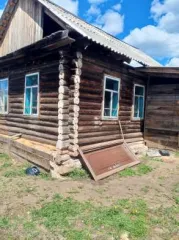 Жилое здание, кадастровый номер: 75:16:240112:57, площадь: 46,1 кв.м., местоположение: Забайкальский край, р-н Петровск-Забайкальский, пгт. Новопавловка, ул. Чкалова, д. 21, вид права, доля в праве: собственность.