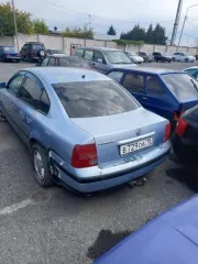 Volkswagen Passat 1998 года, государственный номер В 729 ОА 15, VIN WVWZZZ3BZWP318969.