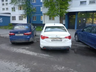 Citroen C4 2017, автомобиль марки CITROEN модель C4 2017 года выпуска, VIN-номер Z8TNDNFPAHM034201, является предметом залога у ПАО "Совкомбанк". С имуществом, порядком, сроками и условиями его реализации можно ознакомиться путем направления запроса на электронный адрес 88333@bk.ru. Местонахождение…