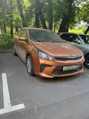 Kia Rio, 2017 года, 75 лс, 162000 км, АКПП. Транспортное средство, легковой автомобиль марки КИА RIO (идентификационный номер: Z94C241BBJR002988), 2017 года выпуска, цвет оранжевый. Повреждения автомобиля отражены в отчете оценщика. По причине севшего аккумулятора указать точный пробег не…