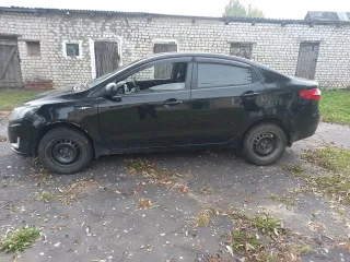 KIA Rio 2013, автомобиль марки KIA модель Rio 2013 г.в., VIN-номер Z94CB41AADR106457. С имуществом можно познакомиться по адресу: Владимирская область, Гусь-Хрустальный район, п. Красное Эхо по предварительной записи у организатора торгов по номеру +7 (920) 920-19-41, строго сообщением в Telegram.