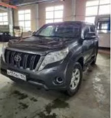 , расположенное по адресу: Хабаровский край, п. Волочаевка. Автомобиль TOYOTA LAND CRUISER 150  PRADO , VIN JTEBR3FJ40K012474 г.в 2015, гос.рег.знак X 151 АС 163. Автомобиль УАЗ 220695 04, VIN XTT220695F1230721, шасси 220695F0478275, г.в 2015, гос.рег.знак X 886 ВХ 163. Автомобиль УАЗ 220695 04…