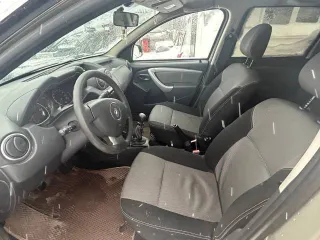 Renault Duster, 2013 года, 102 лс, 132649 км. Легковой автомобиль: универсал, г/н: E662УР186, цвет: черный, VIN: X7LHSRH8N49673593, ПТС 78 ХА 333592, СТС 99 58 809655. Небольшие повреждения кузова.