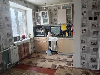 1/5 доля квартиры, площадь 52 кв.м., назначение: Жилое, этаж: 5 Этаж, адрес  местонахождение : Ленинградская область, Киришский район, Глажевская волость, пос.Глажево, д.2, кв.48., кадастровый  условный  номер: 47:27:0000000:18715 1/5 доля квартиры, площадь 52 кв.м., назначение: Жилое, этаж: 5…