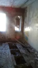 Нежилое здание (бывший сельский Дом культуры) площадью 451,6 кв.м с кадастровым номером 36:04:1500002:330 и земельный участок площадью 1422,0 кв.м с кадастровым номером 36:04:1500002:328, адрес объектов: Воронежская область, Борисоглебский городской округ, с. Тюковка, ул. Молодежная, д. 4…