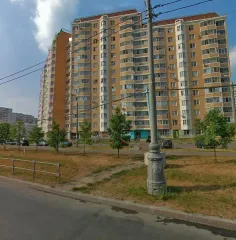 1/3 доли в праве общей долевой собственности в квартире площадью 59,6 кв. м по адресу: г. Москва, Косино-Ухтомский, ул. Дмитриевского, д. 7, кв. 332, кадастровый номер: 77:03:0010008:22991. Общая площадь: 59,6 кв. м. Сведения об ограничениях и обременениях указаны в Выписке из единого…