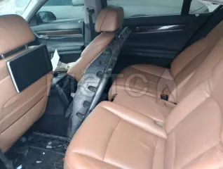 Автомобиль BMW 750, 2013 года выпуска, VIN: X4XYF81180DE5891