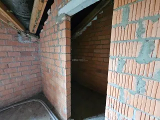 Жилой дом 377,1 кв.м, земельный участок 1 919 кв.м, адрес: Москва, вн. тер. г. муниципальный округ Коммунарка, Зимёнковская ул., д. 60, корп. 3, зем. уч. 60/3, 2-этажный, кадастровые номера 77:17:0120114:3696, 50:21:0120114:1055, земли населенных пунктов - для дачного строительства, ограничения и…