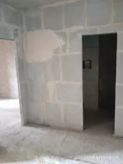 Помещение, жилое (квартира), кадастровый номер объекта: 77:02:0024026:2631, расположенное по адресу: г. Москва, вн. тер. г. муниципальный округ Марьина роща, ул. Тихвинская, д. 14, корп. 1, кв. 33, этаж 7, площадь 48,4 кв.м. В залоге ПАО Банк "PSB".