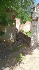 Жилой дом 154.2 кв.м, Московская область, д. Юрлово, ул. Елмановская, д. 3. Продажа осуществляется с условием проведения работ по восстановлению имущества покупателем. Отчуждение жилого дома проводится вместе с земельным участком с кадастровым номером 50:18:0090526:737, стоимость которого…