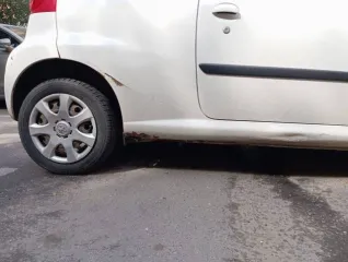 Peugeot 107, 2010 года, 68 лс, 184295 км, Легковой автомобиль, марка: PEUGEOT 107, год изготовления: 2010 г.в., VIN: VF3PMCFAC88510057, г/н: С046ВС197, Дата учета: 23.10.2010. Имеются аресты и ограничения. Регион местонахождения транспортного средства - г. Москва. Необходим осмотр.