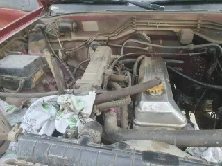 Opel Frontera 1994 года, 125 лс, 300000 км, полный привод, VIN SED53MWL4RV623256. Авто не на ходу, в крайне неудовлетворительном состоянии, отсутствуют колеса, двигатель требует капремонта и снят, кузов в ржавчине и дырах, повреждения по кузову, отсутствие деталей по кузову и внутри салона. Все…