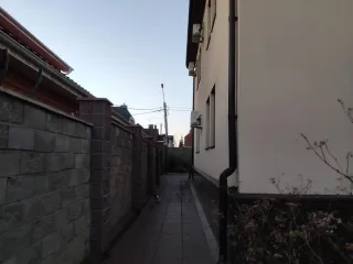 Здание (кадастровый номер: 74:33:0207003:752, назначение объекта недвижимости: жилое, местоположение: Челябинская область, г. Магнитогорск, ул. Юбилейная, д. 167, площадь: 365,9 кв.м.), земельный участок (кадастровый номер: 74:33:0207003:493, виды разрешенного использования объекта недвижимости…