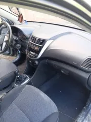 Hyundai Solaris 2014 года, VIN: Z94CT41DADR311577. Техническое состояние: длительное время не эксплуатировался. Требуется замена задних колодок, колеса спускают. Передний бампер немного провисает. Местонахождение: Республика Башкортостан, Федоровский район, село Бала-Четырман. В отношении имущества…