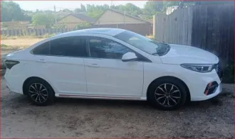 Omoda S5 2023 Omoda S5, 2023 года, 113 лс, АКПП еще автотранспортное средство со следующими характеристиками: Модель автомобиля: Omoda S5; 2023 года выпуска; номер двигателя SQRE4G15CAEPC01278; VIN: LVVDC21B2PD190347