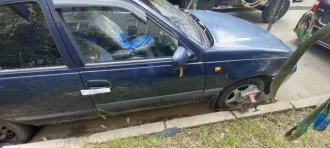 Daewoo Nexia 2006 года, 85 л.с., пробег 450000 км. VIN: XWB3D31UD6A098194, тип кузова седан, цвет темно-синий, госномер Р422ХМ93. Имеются внешние повреждения: потертости, царапины, вмятины, очаги коррозии на кузове, трещины и сколы стекол. Отсутствуют ключи, доступ внутрь, документы ПТС и СТС, а…