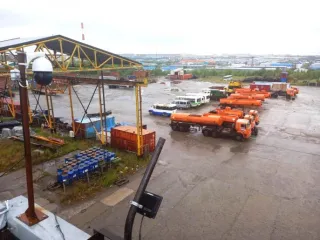 Производственные здания 8988.9 кв.м: Здание, назначение: нежилое, наименование: производственный корпус с переходом и сети, общая площадь 4 596,2 кв.м., количество этажей: 2, в т.ч. подземных 0, кадастровый номер: 11:15:0101014:63. Сооружение, назначение: нежилое, наименование: очистные сооружения…