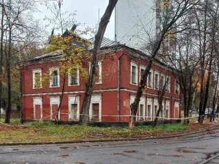 Нежилое здание 358.8 кв. м и земельный участок 2011 кв. м, Москва. Нежилое здание по адресу: г. Москва, ул. Большая Черёмушкинская, д. 26, площадью 358,8 кв. м., кадастровый номер 77:06:0004002:1097 и земельный участок по адресу: г. Москва, ул. Большая Черёмушкинская, земельный участок 26/1…