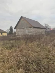 Недостроенный дом 80,4 м², участок 1319 м², Башкортостан. Деревня Дорошевка, улица Рябиновая, дом 15А. КН земельного участка 02:20:010202:277, площадь 1319 кв.м. КН дома 02:20:010202:283, площадь 80,4 кв.м. Степень готовности дома 45%.