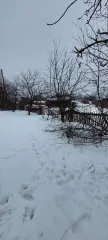 1/2 в жилом доме, площадь 75.4 кв.м., назначение: Жилое, количество этажей: 1, кадастровый (условный) номер: 10:20:0010714:30. Адрес (местонахождение): Россия, Республика Карелия, р-н Прионежский, ст. Шуйская, пер. Горный, дом 23
1/2 на земельном участке, площадь 1308 кв.м., назначение: Земли…