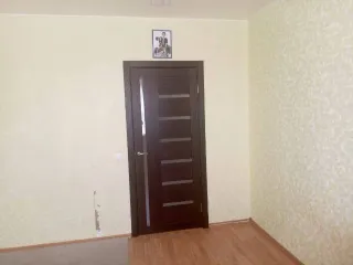 Квартира 53.5 м² в Москве, г. Троицк, 2-я Нововатутинская улица, дом 5, квартира 127. Этаж 17 из 17. Общая площадь 53.5 м², жилая 32.2 м², кухня 9.2 м². Кадастровый номер: 77:17:0140116:909.