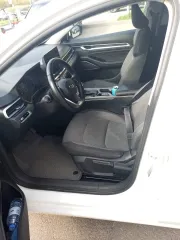 Geely Emgrand, 2023, VIN LB3F31037PG022764.
