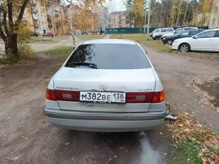 Toyota Corona 1989 года, 140 л.с., пробег 400000 км, АКПП, серый цвет. VIN отсутствует, ПТС 38КХ 929516, госномер M382BE138, номер кузова ST2100010272. Разрешенная максимальная масса 1425 кг, масса без нагрузки 1150 кг.