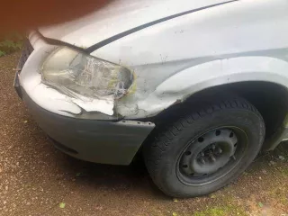 Автомобиль легковой Крайслер Вояджер, 2001 года выпуска, VIN 1С4GJ25B51B112543, цвет Белый