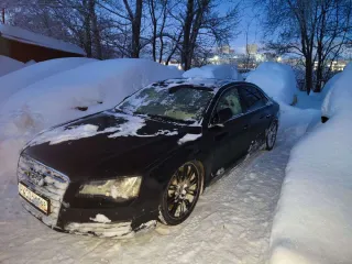 Audi A8L 2011 года выпуска, VIN WAUZZZ4H5CN004549.