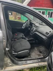 Kia Rio, 2015 года, 107 л.с., идентификационный номер (VIN): Z94CB41AAGR286769, год выпуска: 2015, гос.номер Р061ОА1442, мощность: 107 л.с., объем: 1396 куб/см. Тех. состояние: не на ходу, сломана коробка передач, проколоты колеса, коробка - механика.