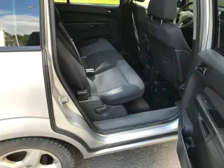 Opel Zafira 2007 года, 140 л.с., пробег 278 000 км. Цвет серый металлик. VIN: W0L0AHM7582017562, госномер Р176КХ177.