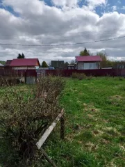 1/3 доля на земельный участок и дом в Московской обл, д. Ревякино Земельный участок с жилым домом площадью 33,8 кв.м., общей площадью 700 кв.м., доля в праве 1/3, расположенный по адресу: Московская область, Наро Фоминский район, с.п. Волченковское, д. Ревякино, уч. 26а, с кадастровым номером…