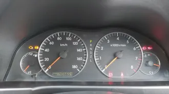 TOYOTA ALLION, 2004 Автомобиль марки TOYOTA ALLION, 2004 г.в., номер кузова 1ZZ-1871697, двигатель 1,8 л., 1zz-fe, АКПП Ознакомление с документацией и имуществом осуществляется по рабочим дням с 09-00 до 18-00 (время омское) по предварительной договоренности, а также на электронной площадке ООО…