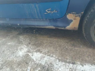 Peugeot 206, 2009 г.в., VIN VF32BKFWA72803923, госномер Х201ЕВ55.