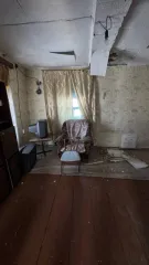 Дом 28,2 кв.м, участок 4700 кв.м, Томская область. Жилое здание общей площадью 28,2 кв.м с кадастровым номером 70:16:0301001:413, земельный участок общей площадью 4700 кв.м с кадастровым номером 70:16:0301001:221, расположенные по адресу Томская область, Шегарский р-н., с. Гусево, ул. Советская, д…