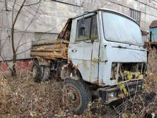 Автомобиль КАМАЗ 5410 VIN Отсутствует, г.в. 1990  Автомобиль ВАЗ 21124 VIN ХТА 21124080514861, г.в. 2007  Автомобиль МАЗ 5334 ТЗА 7 VIN Отсутствует, г.в. 1988  Автомобиль МАЗ 5551 VIN ХТМ555100Р0043052, г.в. 1995  Полуприцеп  ТЦ 25  96012 VIN ХЗW96012010000035, г.в. 2001