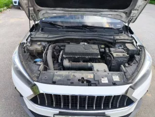 Автомобиль марки/модели ДЖАК/JAC J7, VIN: MX1J7AGGXPK058790, год выпуска 2023, цвет автомобиля: БЕЛЫЙ   пробег уточнять при осмотре. Данное имущество находится в залоге у АО «Кредит Европа Банк  Россия »