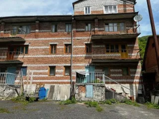 База отдыха, 6060,3 кв.м, Северная Осетия-Алания. Комплекс имущества: 1. Земельный участок, местоположение установлено относительно ориентира, расположенного в границах участка, почтовый адрес ориентира: Республика Северная Осетия - Алания, р-н Алагирский, 3 км дороги с. Гусыра-с. Карца, площадь…