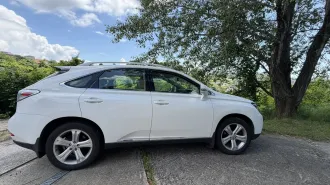Lexus RX450H 2009 автомобиль марки LEXUS RX450H, идентификационный номер JTJBC11A502009419, 2009 года выпуска, №двигателя 2GR J116450. кузов (кабина, прицеп) № JTJBCI1A5020094I9, цвет: перламутрово-белый, регистрационный знак Т0051ТГ52. Автомобиль находится в залоге, запись на сайте Федеральной…
