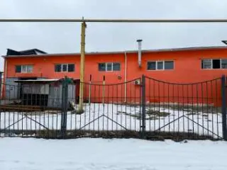 Нежилое помещение площадью 4760,6 кв.м, кадастровый номер 31:18:0602004:329, адрес: Россия, Белгородская область, г. Шебекино, ул. Ржевское шоссе, 20. Земельный участок площадью 7406 кв.м, категория земель: земли населённых пунктов, вид разрешённого использования: под производственной базой…
