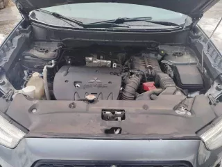 Автомобиль марки MITSUBISHI модель ASX 2014 г.в. VIN номер JMBXTGA3WFE715260. Является предметом залога, залогодержатель   ПАО «СОВКОМБАНК»