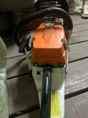 Бензопилы в ассортименте (согласно приложению). Проверка исправности имущества не проводилась. Товаросопроводительные документы не передавались. Погрузка и транспортировка имущества с места хранения осуществляется покупателем. Имущество продается в том виде, комплектности и состоянии, в каком оно…