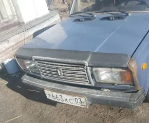 ВАЗ 21074, 2007, пробег: 300000.